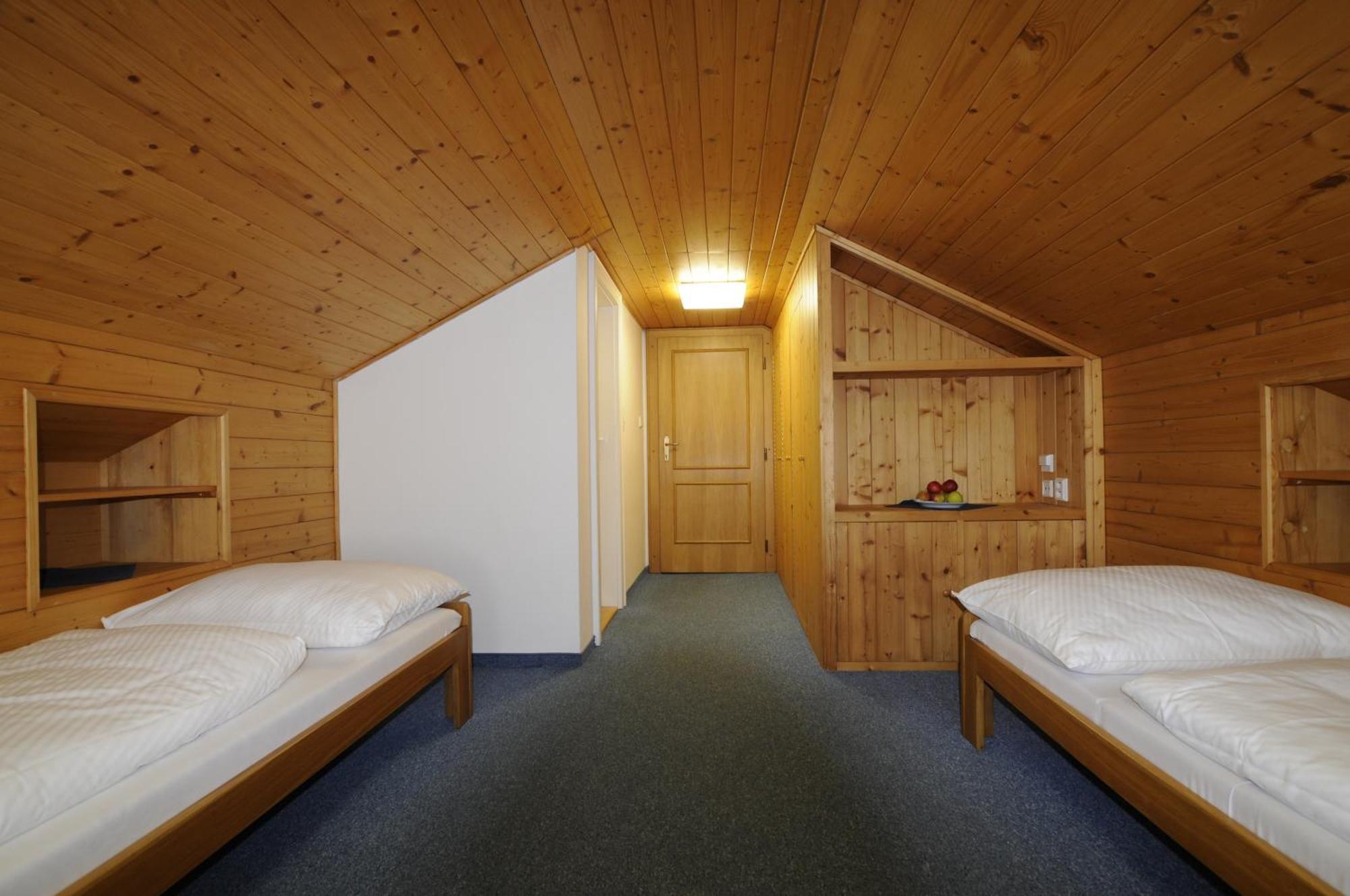 Horsky Pension Gendorf チェルニー・ドゥール 部屋 写真